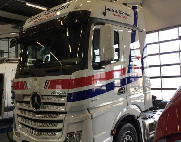 Vrachtwagen reclame Enschede