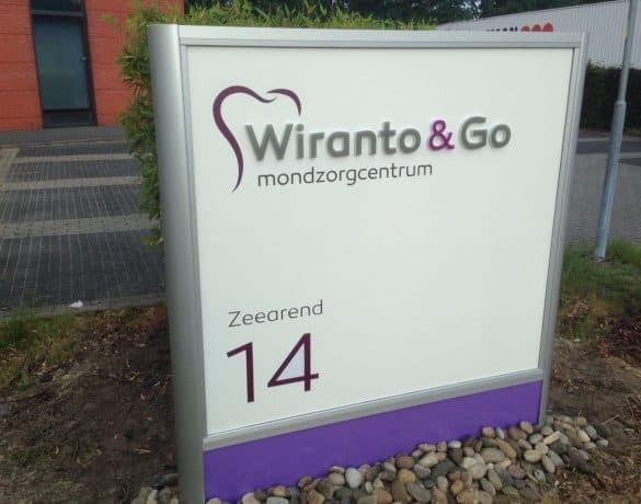 Reclamebord: Wiranto & Go